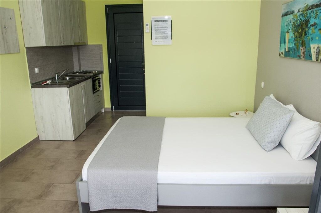 Ff Apartments, Nikiti, Sithonia, Deluxe, No. 1
