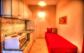 Anna Karra Studios, Vourvourou, Sithonia, No. 7