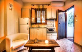 Anna Karra Studios, Vourvourou, Sithonia, No. 8