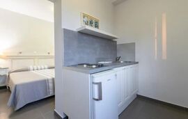 Athanasia Studios, Neos Marmaras, Sithonia