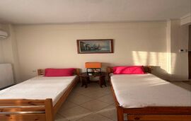 Stella's Home, Nea Kallikratia, Kassandra