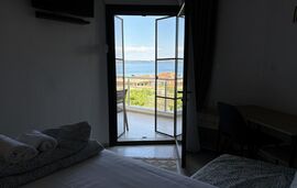 Molon Lave Hotel, Nea Rodha, Athos