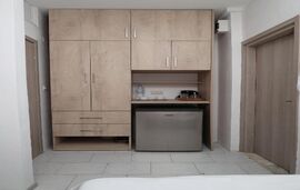 Molon Lave Hotel, Nea Rodha, Athos