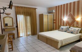 Memories Villa, Skala Potamia, Thassos, 4 Bed Studio No.5/No.6