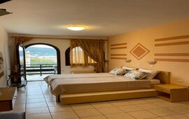 Memories Villa, Skala Potamia, Thassos, 5 Bed Apartment, No.4