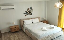 Owl House, Nea Iraklitsa, Kavala