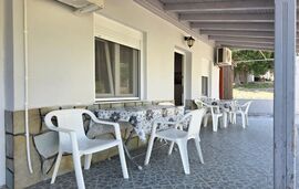 Moments Studios, Sykia, Sithonia