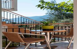 San Lazzaro Sea View Apartments, Nidri, Lefkada