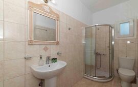 San Lazzaro Sea View Apartments, Nidri, Lefkada