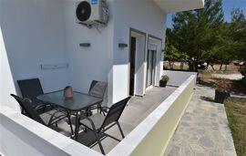 Stella Villa, Potos, Thassos, 4 Bed Studio, No.12