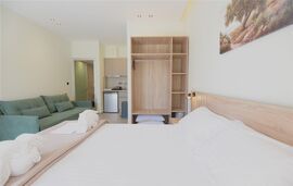 Stella Villa, Potos, Thassos, 4 Bed Studio, No.11
