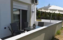 Stella Villa, Potos, Thassos, 4 Bed Studio, No.12