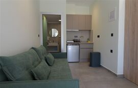 Stella Villa, Potos, Thassos, 4 Bed Studio, No.11