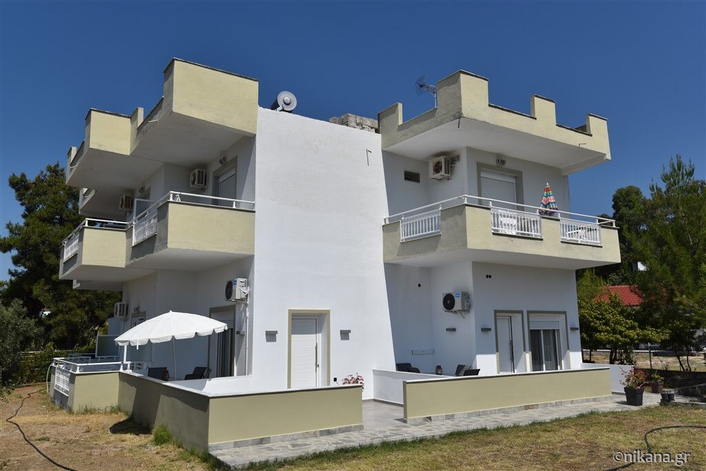 Stella Villa, Potos, Thassos