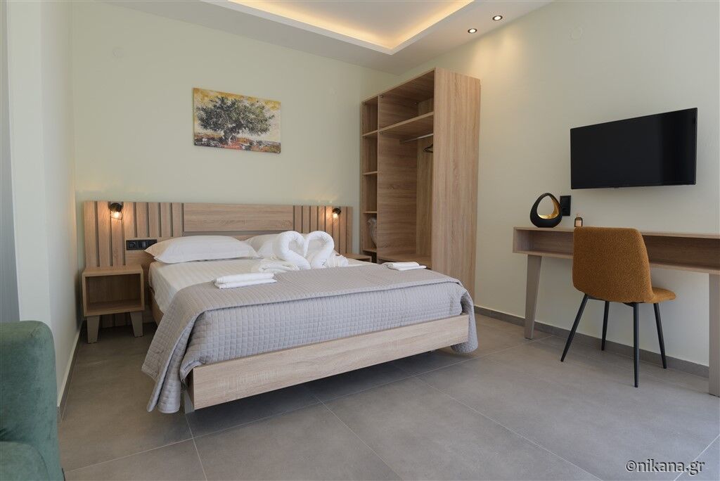 Stella Villa, Potos, Thassos, 4 Bed Studio, No.12