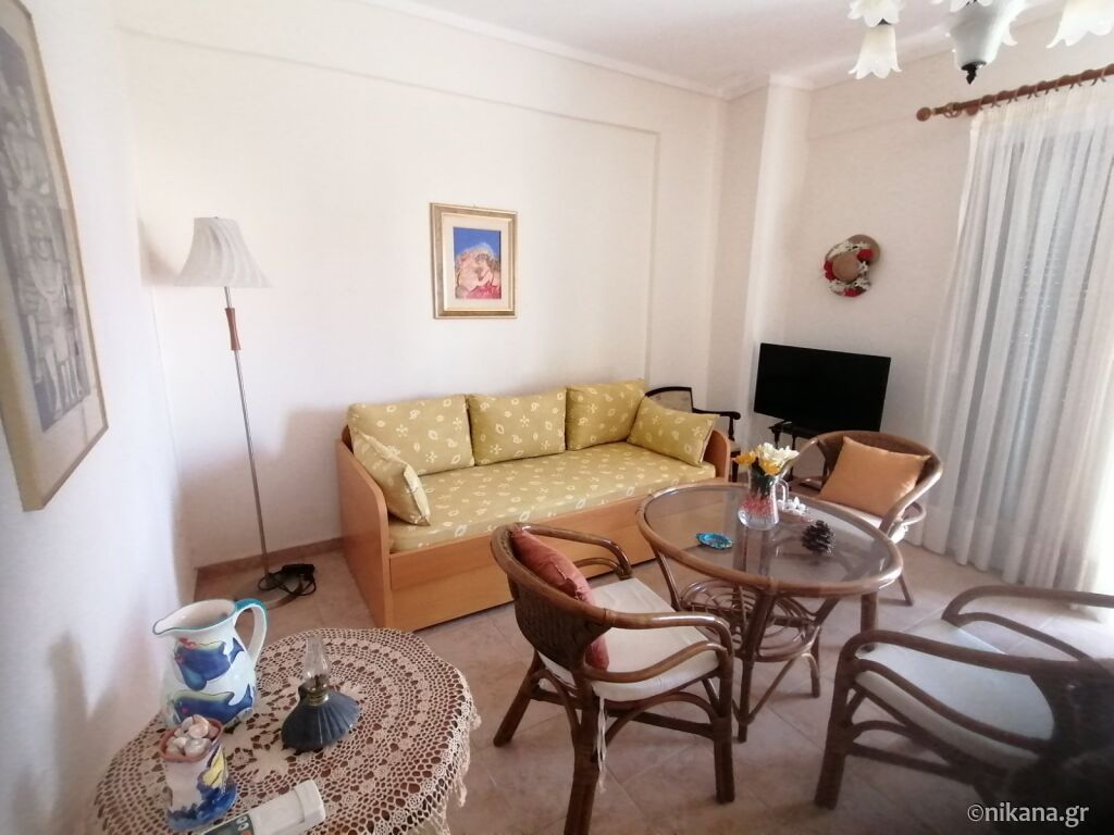 Angelika’s Beach Front Apartment, Polichrono, Kassandra