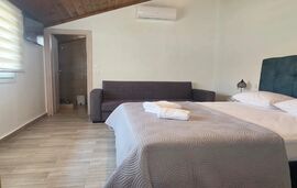 Valti Lux Studios, Sykia, Sithonia