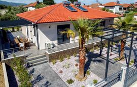 Thracian Villas, Nea Vrasna, Thessaloniki