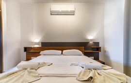 DaMa Maisonettes, Polichrono, Kassandra