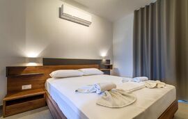 DaMa Maisonettes, Polichrono, Kassandra