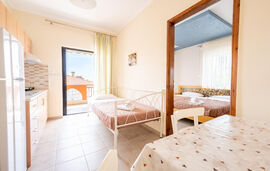 Milonas House Apartments, Paralia Dionisiou, Kassandra