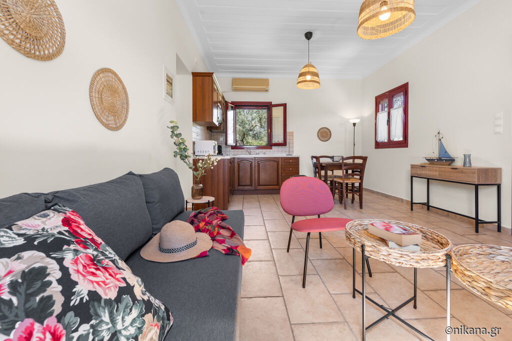 A&G House, Kariotes, Lefkada