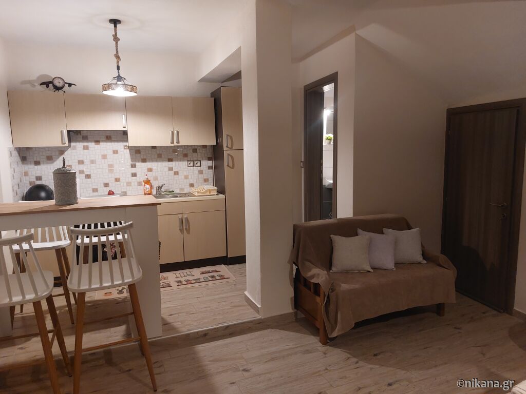 Pathitis Home, Nikiti, Sithonia