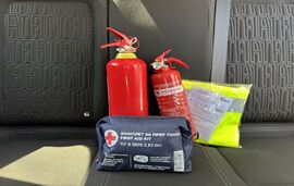 Obavezna oprema u automobilu u Grčkoj, Blog, Blog