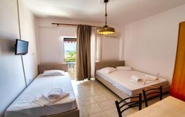 Prassas Sea View Apartments, Nea Potidea, Kassandra