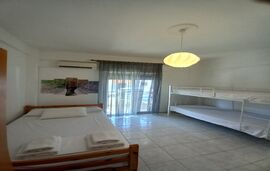 Prassas Sea View Apartments, Nea Potidea, Kassandra