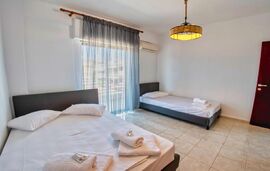 Prassas Sea View Apartments, Nea Potidea, Kassandra