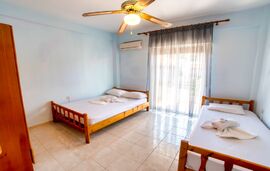 Prassas Sea View Apartments, Nea Potidea, Kassandra