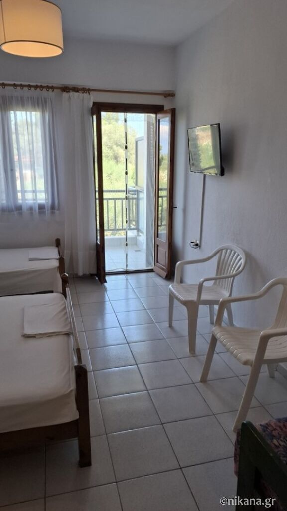 Glarokavos Studios, Pefkohori, Kassandra