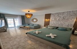 Nikos Apartment, Nea Kallikratia, Kassandra