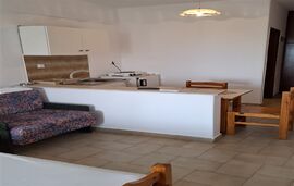 Dalmazis Studios, Pefkohori, Kassandra