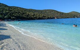 Antisamos plaža, jedna od 5 najpoznatijih na Kefaloniji