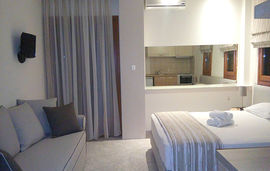 Top Studios, Vourvourou, Sithonia, 3 Bed Deluxe Family Studio