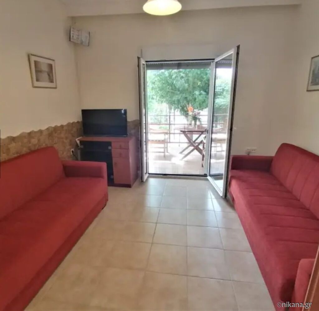 Oskar Villa, Vergia, Kassandra