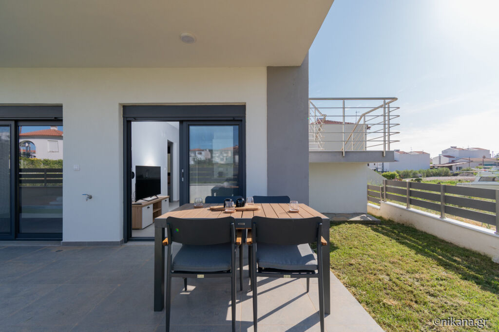 Ground floor Gem Apartment, Nikiti, Sithonia