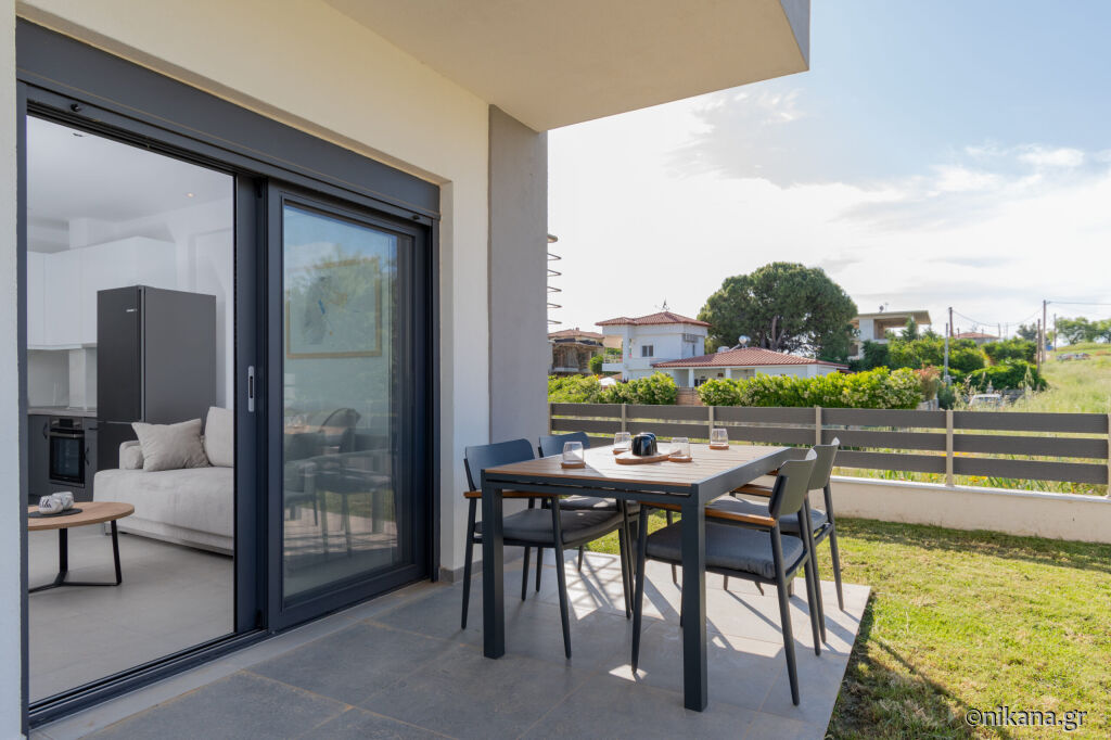 Ground floor Gem Apartment, Nikiti, Sithonia