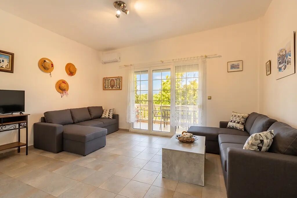 Gloria House, Hanioti, Kassandra