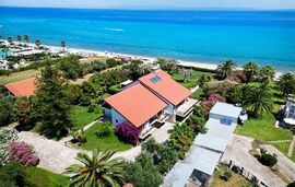Demare Villa, Pefkohori, Kassandra