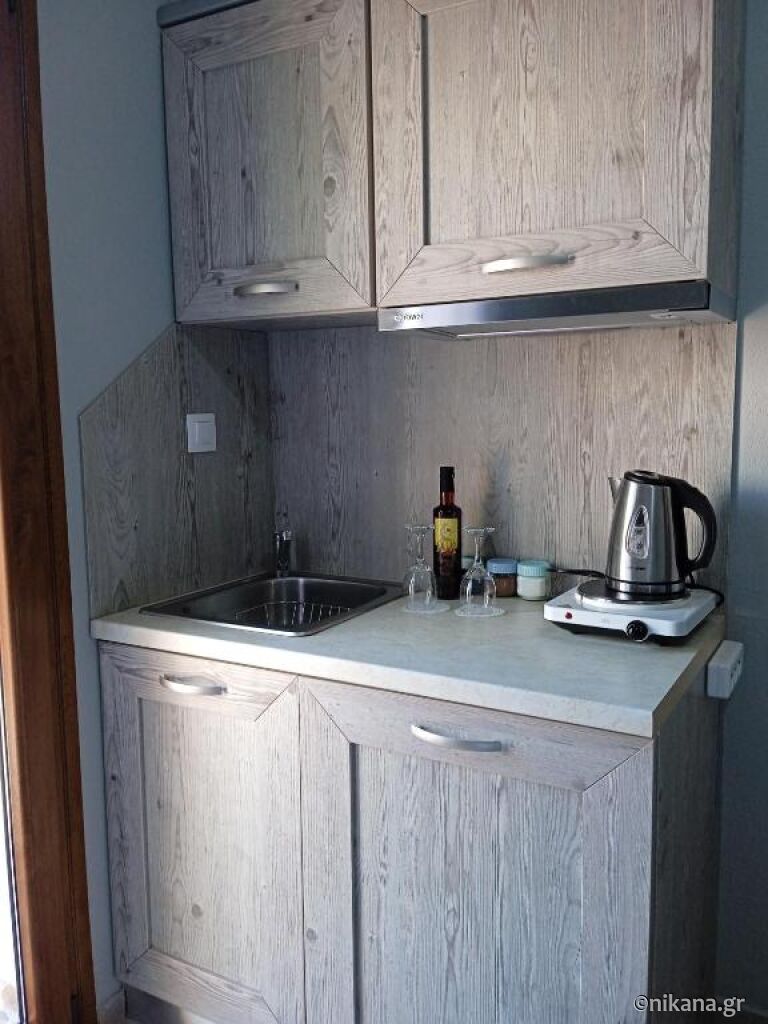 Almira Rooms, Nea Rodha, Athos