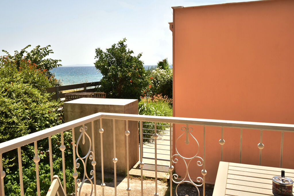 Lemon Sea Side 2 Apartment, Nikiti, Sithonia