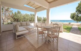 Proteus Beachfront Villa, Toroni, Sithonia