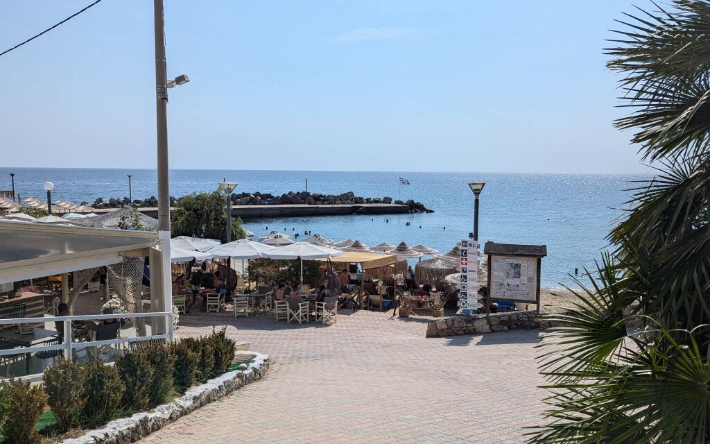 Lutra - malo i mirno letovalište na Kasandri