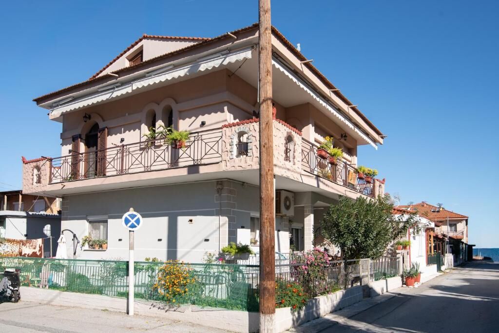 Sunrise Suite, Olympiada, Athos