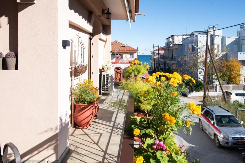 Sunrise Suite, Olympiada, Athos