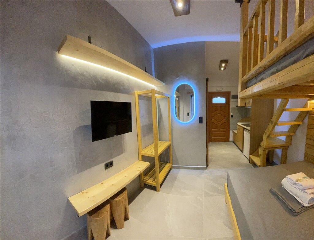 Stella Studios 1, Toroni, Sithonia
