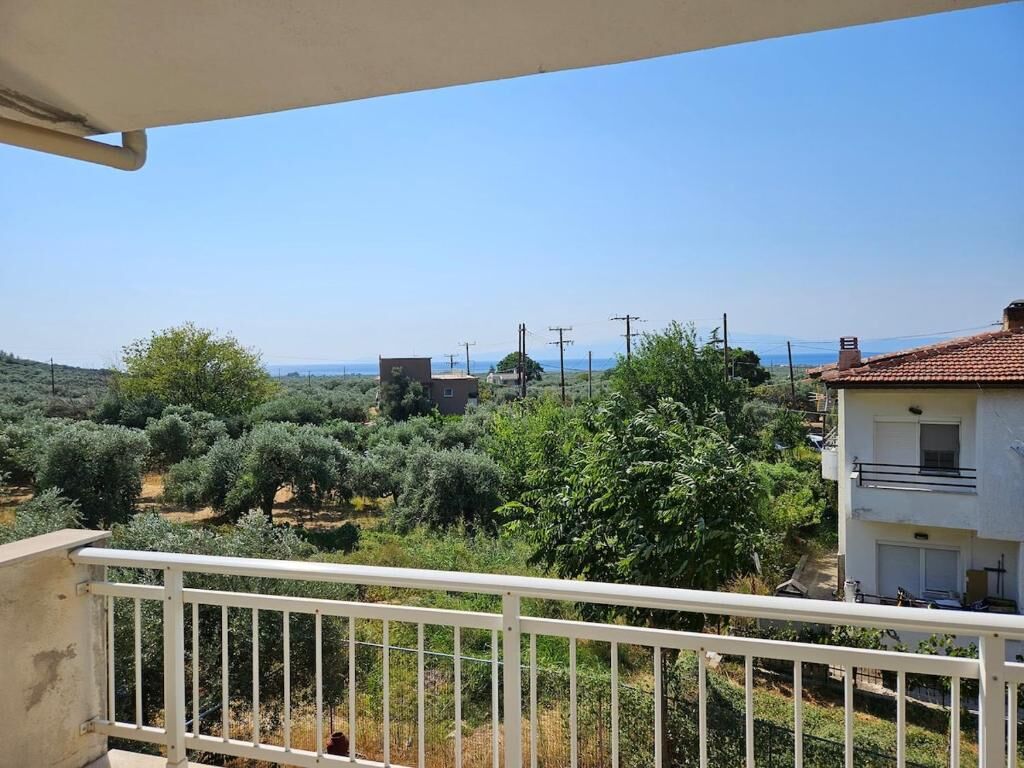 Magafinis Apartments, Prinos, Thassos, 4 Bed Apartment (second floor)
